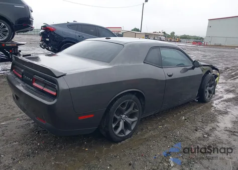 2019 Dodge Challenger R/T z USA, uszkodzony, nr VIN 2C3CDZBT8KH631806
